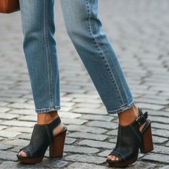 VTG Lucky Brand Black Leather Paola Peep Toe Block Heel Sling Back Size 9 READ - Picture 3 of 12